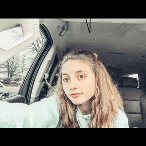 Meet your Posher, Kadience